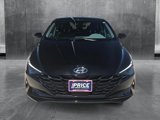 Used 2023 Hyundai Elantra SEL w/ Convenience Package image 2