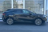 New 2025 Lexus RX 350h image 3