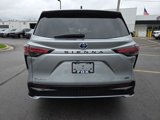 Used 2025 Toyota Sienna XSE image 6