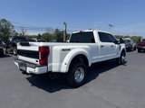 Used 2022 Ford F350 Limited image 3