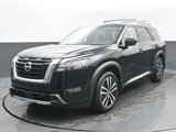 New 2025 Nissan Pathfinder Platinum image 3