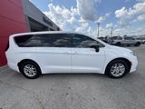 New 2026 Chrysler Pacifica Select image 6