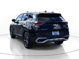 Used 2024 Kia Sportage EX image 3