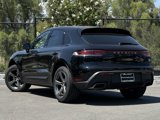 Used 2025 Porsche Macan image 3
