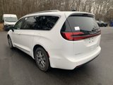 New 2025 Chrysler Pacifica Pinnacle image 3