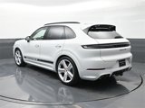New 2025 Porsche Cayenne GTS image 3