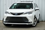 Used 2024 Toyota Sienna Platinum image 3