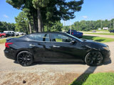 Used 2017 Nissan Maxima SR w/ Midnight Edition image 2