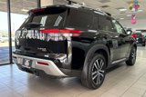 New 2025 Nissan Pathfinder Platinum image 5