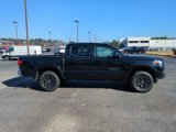 Used 2022 Toyota Tacoma TRD Off-Road image 3