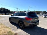 Used 2020 Nissan Pathfinder SL image 5