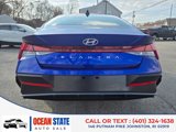 Used 2024 Hyundai Elantra SEL w/ Convenience Package image 4