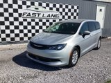 Used 2023 Chrysler Voyager LX image 2