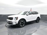 Used 2023 Kia Telluride S w/ S Sunroof Package image 4