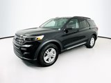 Used 2024 Ford Explorer XLT image 3