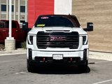 Used 2024 GMC Sierra 2500 AT4 image 2