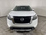 New 2025 Nissan Pathfinder Platinum image 3