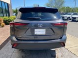 Used 2024 Toyota Highlander XLE image 4