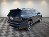 New 2026 Chevrolet Traverse High Country w/ LPO, Floor Liner Package image 5