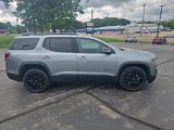 Certified 2023 GMC Acadia SLE w/ Driver Convenience Package image 2