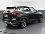 Used 2025 Kia Seltos LX image 5