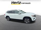 Used 2024 Volkswagen Atlas SE image 2