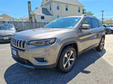 Used 2019 Jeep Cherokee Limited image 3