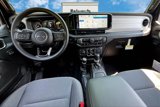 New 2025 Jeep Gladiator Sport image 5