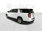 Used 2023 Chevrolet Suburban Premier image 3