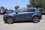 Used 2020 Kia Sportage LX image 2