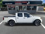 Used 2019 Nissan Frontier PRO-4X image 2