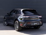 Used 2025 Porsche Macan Turbo image 3