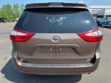 Used 2018 Toyota Sienna XLE image 4