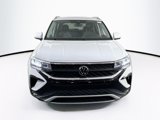 Used 2023 Volkswagen Taos SE image 2