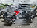 Used 2022 Ford Explorer XLT w/ Equipment Group 202A image 6
