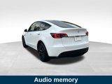 Used 2025 Tesla Model Y Long Range image 3