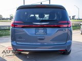 Used 2023 Chrysler Pacifica Touring-L image 5
