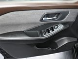 Used 2023 Nissan Rogue SV image 5