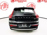 Used 2025 Volvo XC40 B5 Core image 4