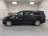 New 2025 Chrysler Voyager LX image 5