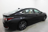 Used 2025 Lexus ES 300h w/ Premium Package image 6