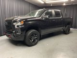 Used 2023 Chevrolet Silverado 1500 LT Trail Boss w/ Convenience Package II image 2