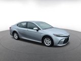 Used 2025 Toyota Camry LE image 2
