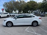 Used 2023 Toyota Corolla LE image 3