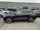 Certified 2024 Volkswagen Taos SEL image 2