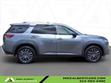 Used 2023 Nissan Pathfinder SL w/ SL Premium Package image 3