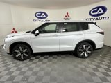 New 2025 Mitsubishi Outlander SE image 4