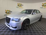 Used 2022 Chrysler 300 Touring L w/ Popular Equipment Group image 4