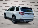 New 2025 Honda Pilot Touring image 3
