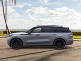 New 2025 Lincoln Aviator Reserve w/ Luxury Package image 3